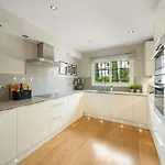 3br In New Andalucia Marbella