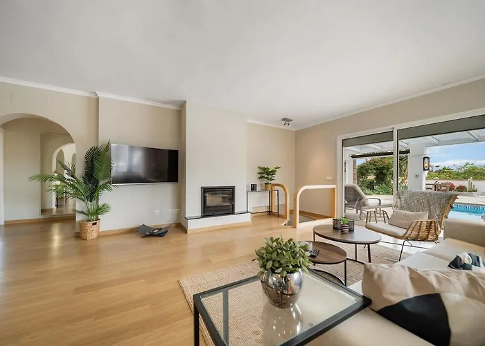 Casa vacanze 3br In New Andalucia *