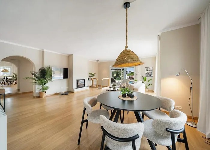 3br In New Andalucia Marbella